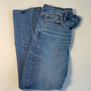 American eagle 29x30 relaxed straight Airflex+ jeans